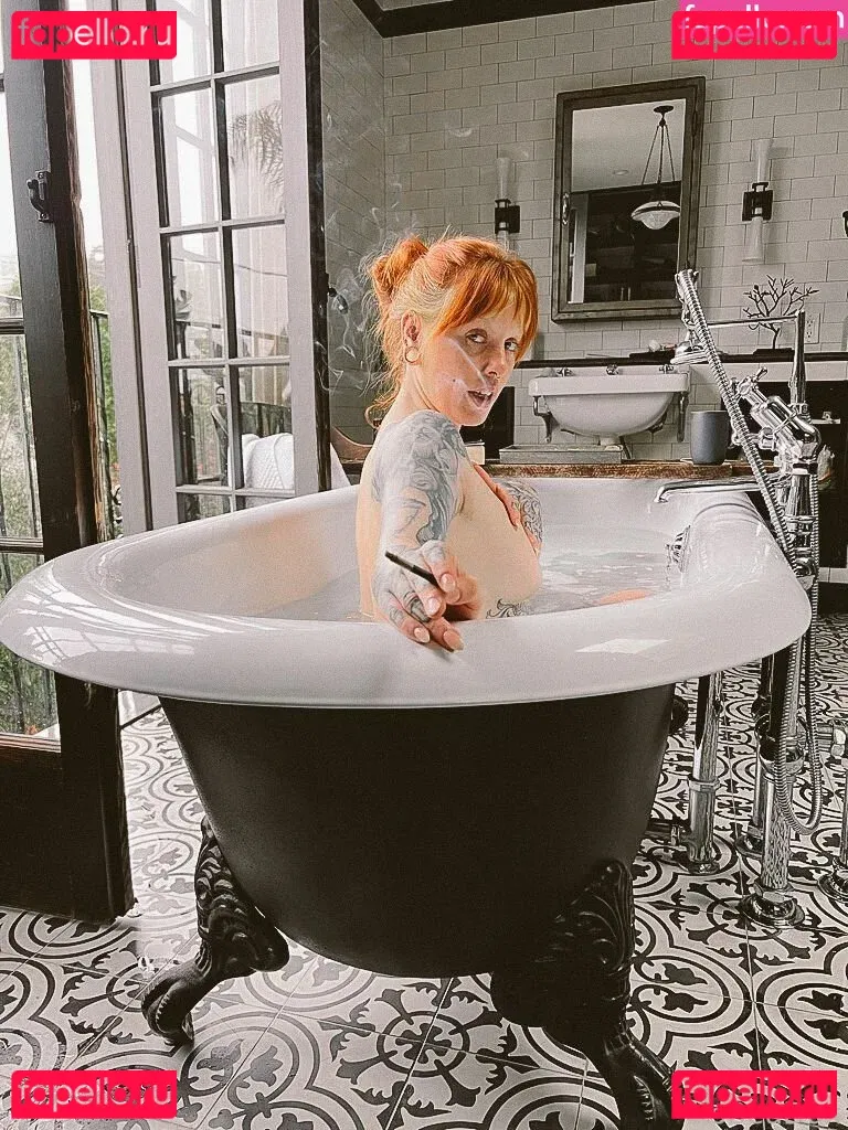 Itsbeadux Onlyfans Photo Gallery 