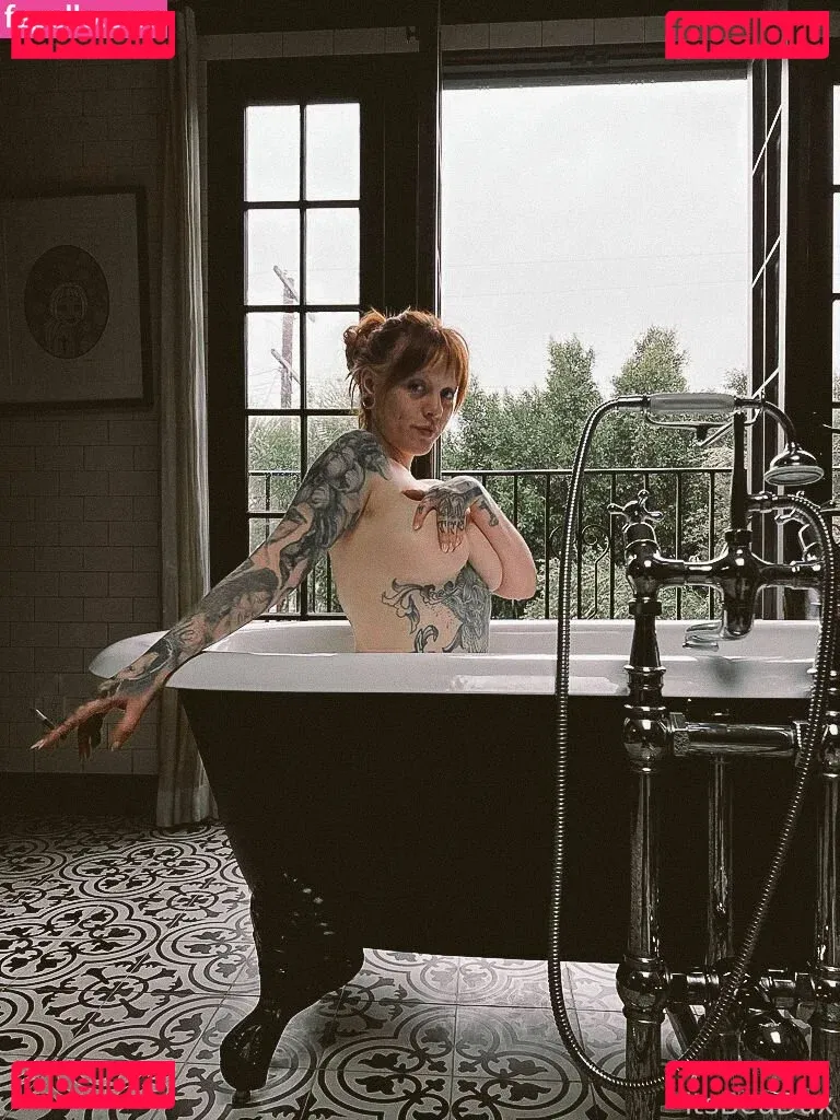 Itsbeadux Onlyfans Photo Gallery 