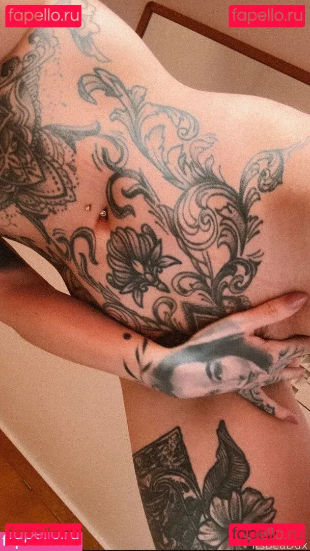 Itsbeadux Onlyfans Photo Gallery 