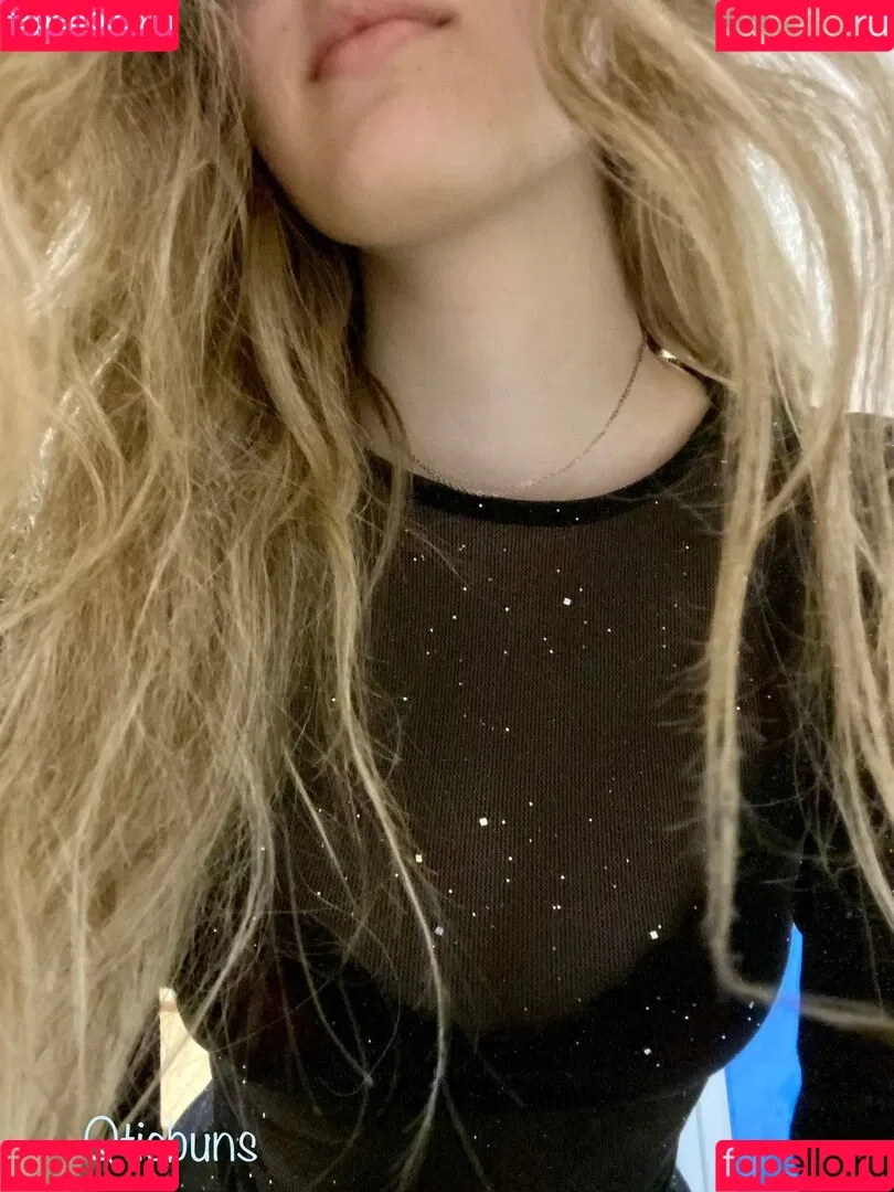 Qtiebuns ASMR Onlyfans Photo Gallery 