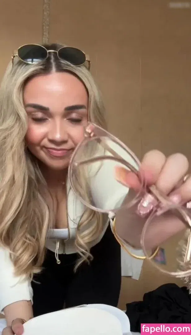 Julesboringlife Onlyfans Photo Gallery 