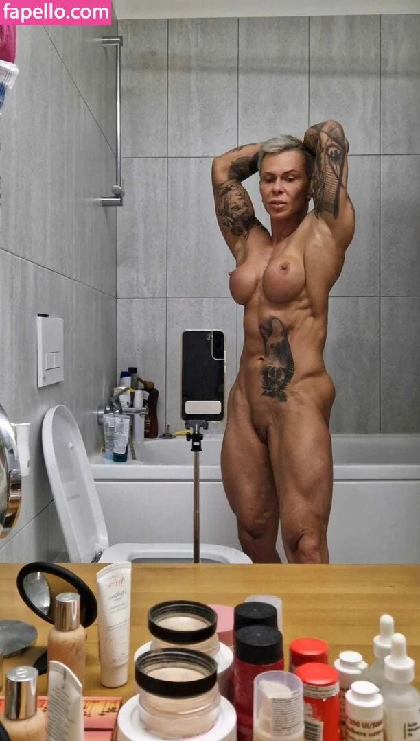 crazyxbody Onlyfans Photo Gallery 