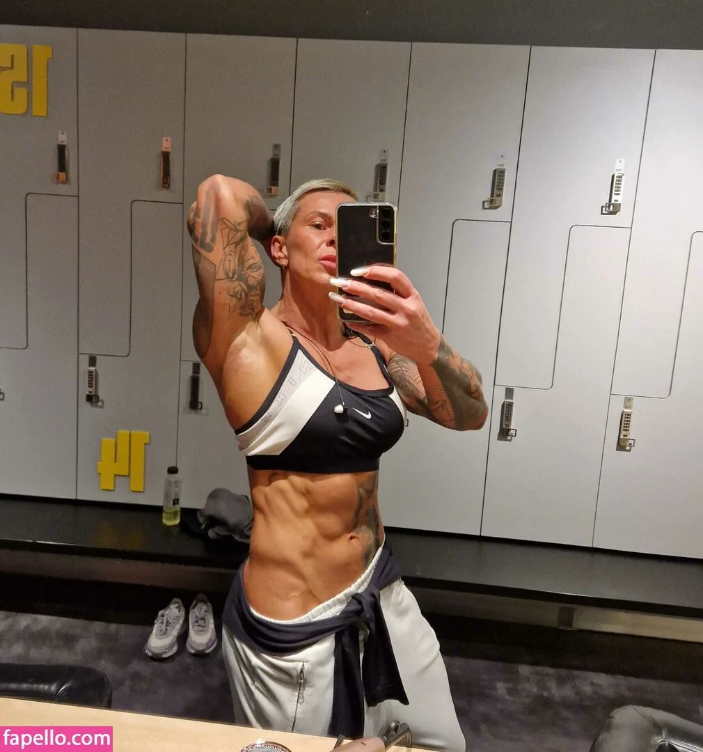 crazyxbody Onlyfans Photo Gallery 