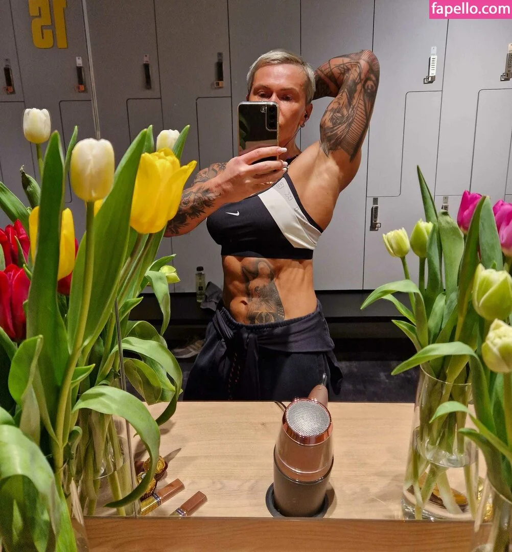 crazyxbody Onlyfans Photo Gallery 