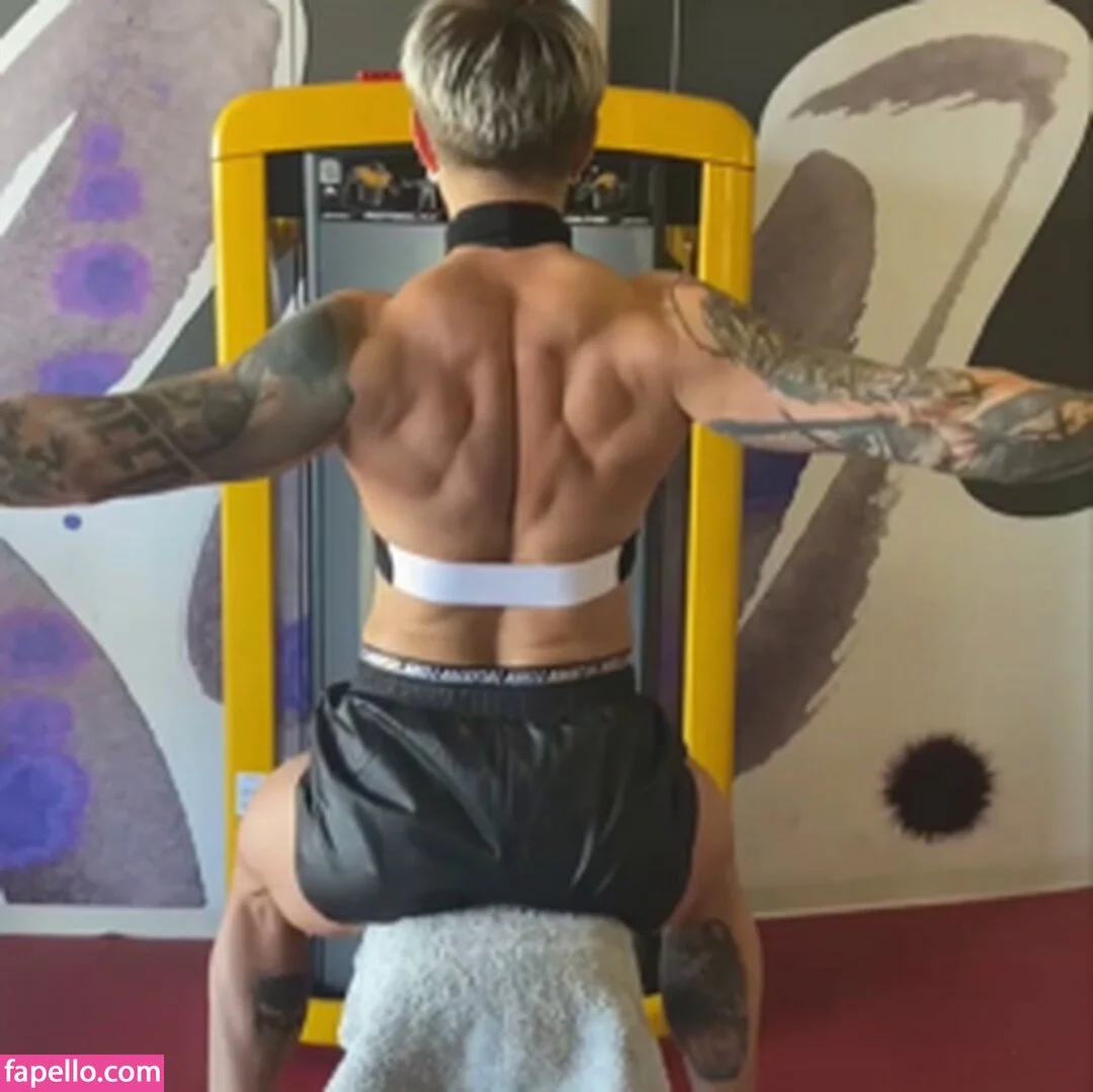 crazyxbody Onlyfans Photo Gallery 