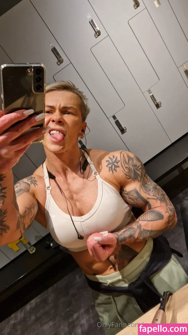 crazyxbody Onlyfans Photo Gallery 