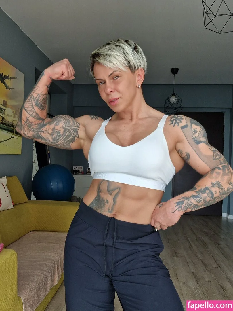 crazyxbody Onlyfans Photo Gallery 