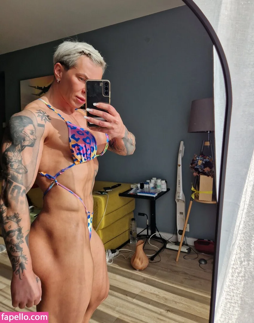 crazyxbody Onlyfans Photo Gallery 