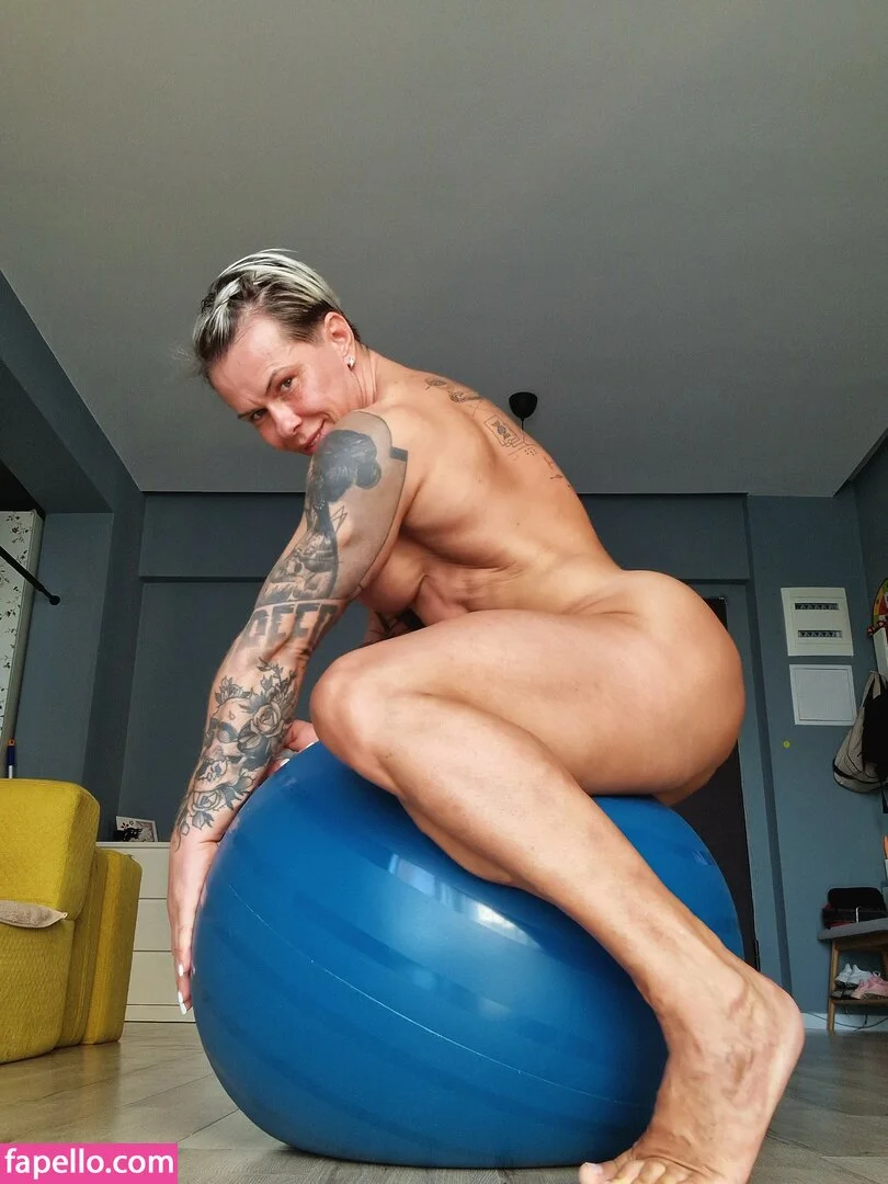 crazyxbody Onlyfans Photo Gallery 