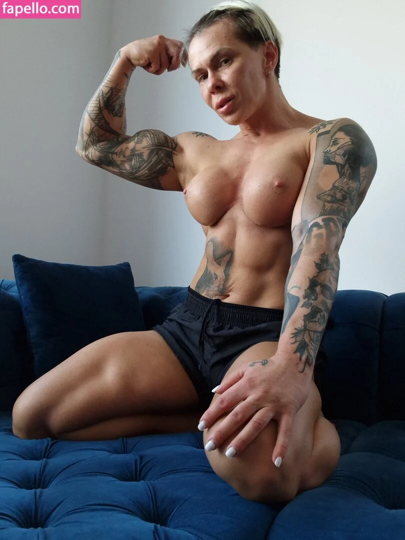 crazyxbody Onlyfans Photo Gallery 