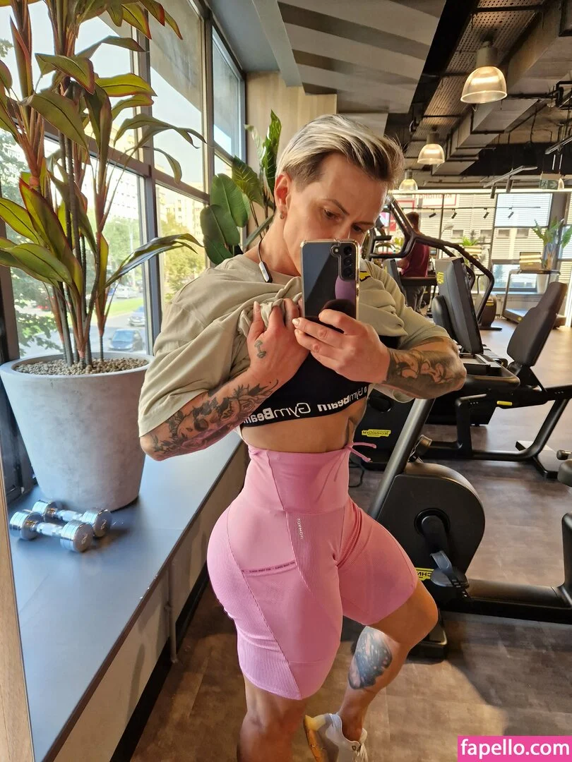 crazyxbody Onlyfans Photo Gallery 