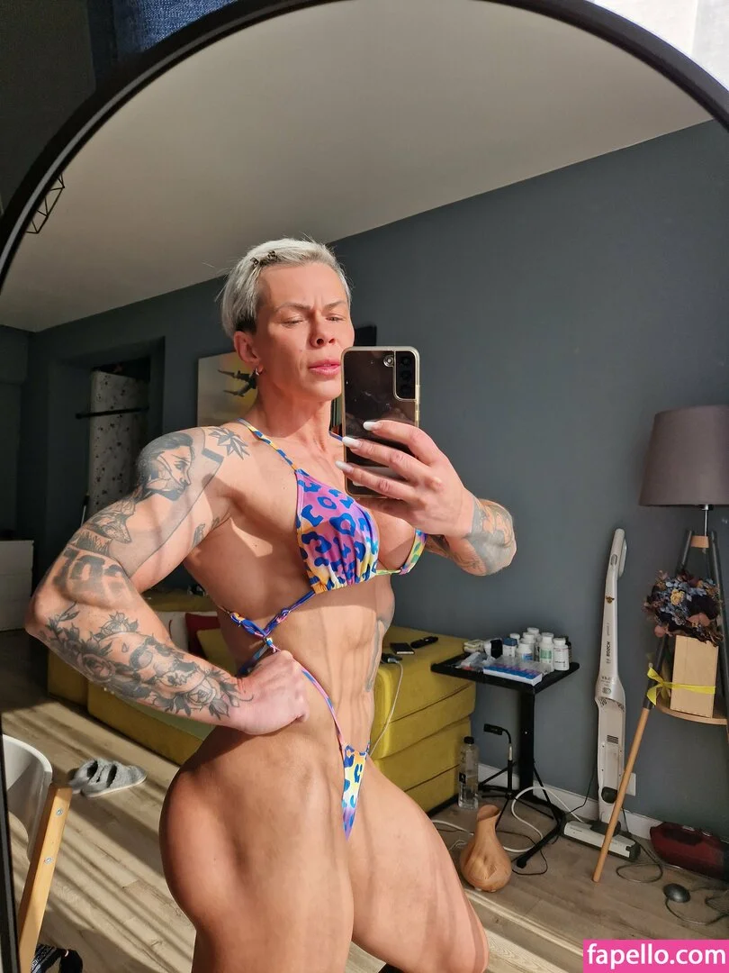 crazyxbody Onlyfans Photo Gallery 