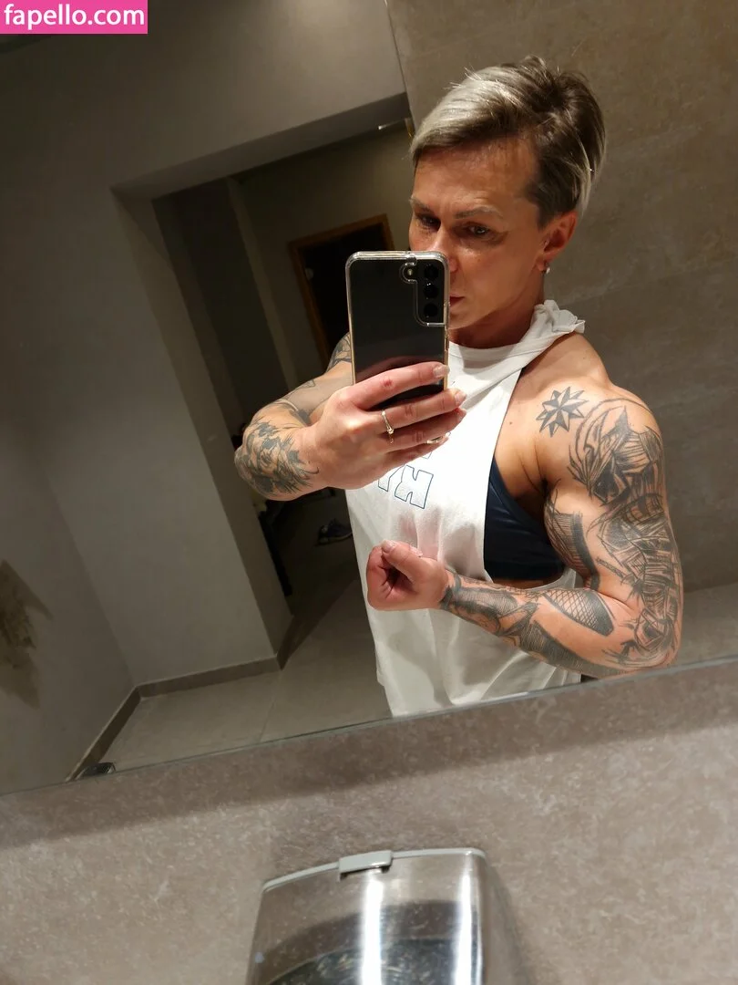 crazyxbody Onlyfans Photo Gallery 