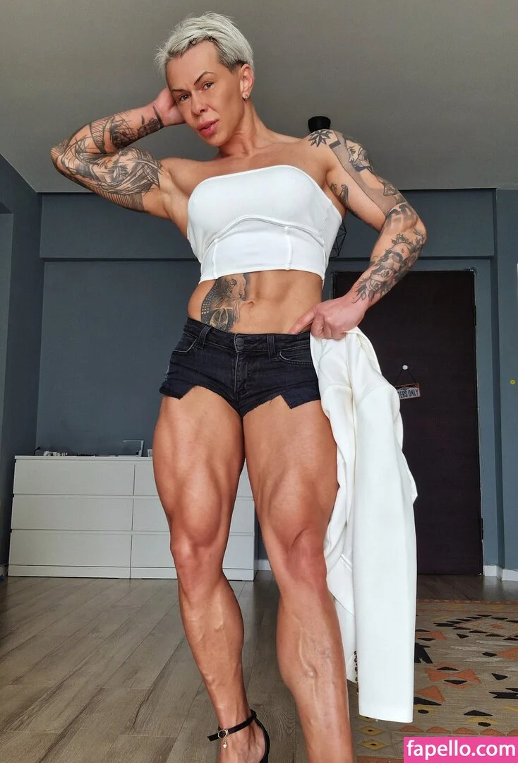 crazyxbody Onlyfans Photo Gallery 