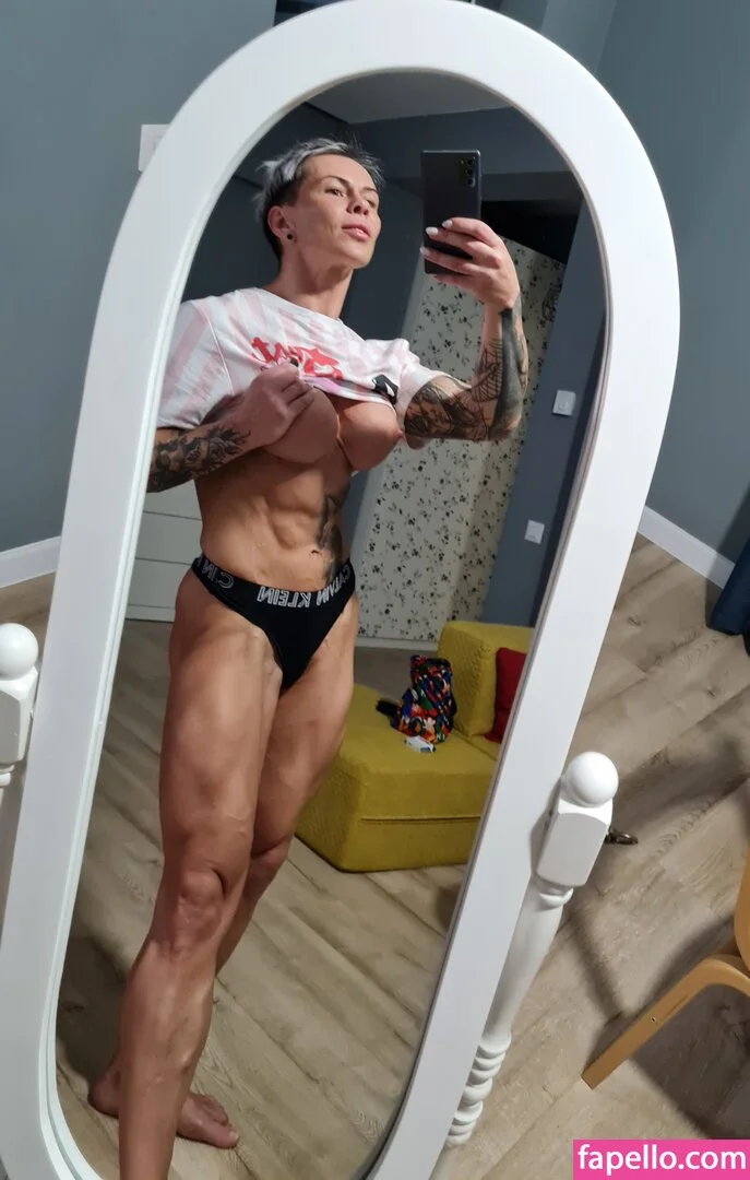 crazyxbody Onlyfans Photo Gallery 