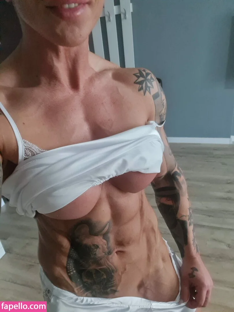 crazyxbody Onlyfans Photo Gallery 