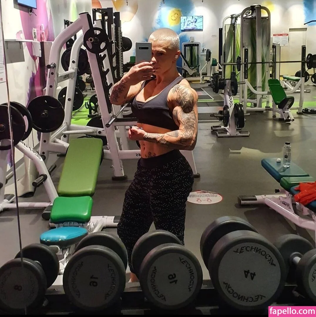 crazyxbody Onlyfans Photo Gallery 