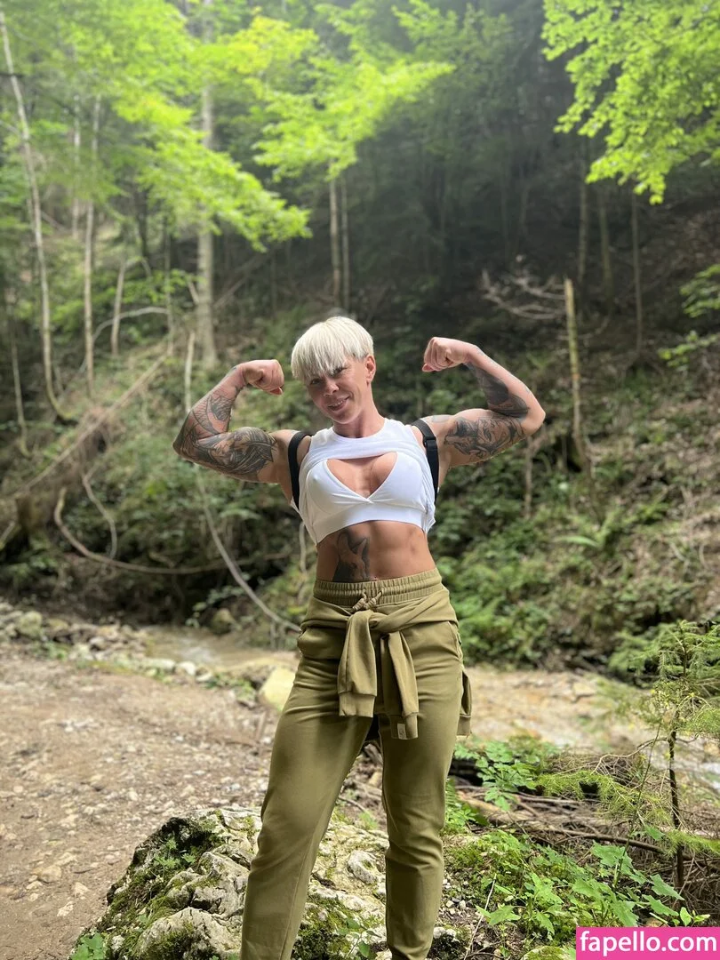 crazyxbody Onlyfans Photo Gallery 