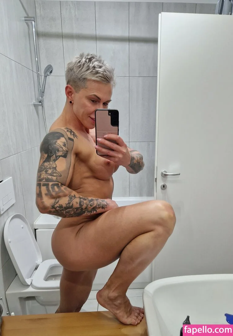 crazyxbody Onlyfans Photo Gallery 