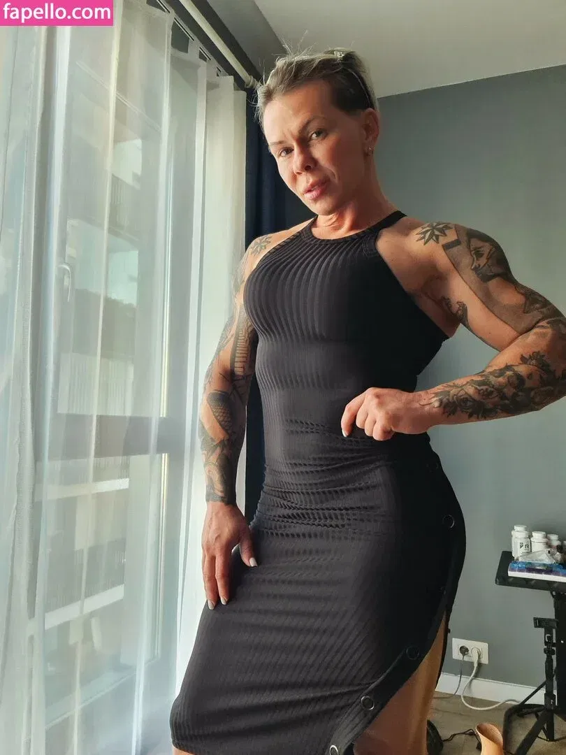 crazyxbody Onlyfans Photo Gallery 