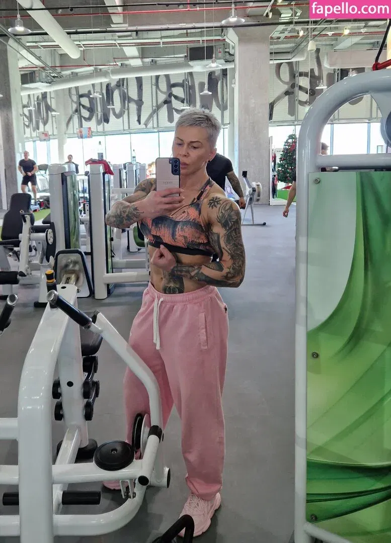 crazyxbody Onlyfans Photo Gallery 