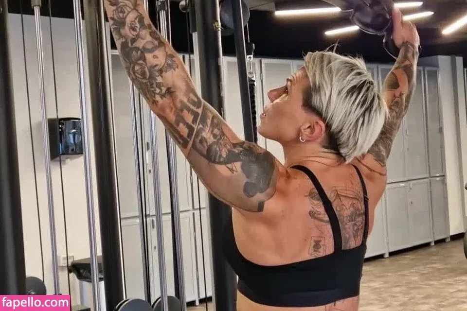 crazyxbody Onlyfans Photo Gallery 