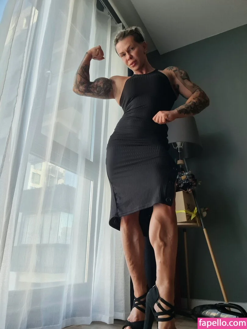 crazyxbody Onlyfans Photo Gallery 