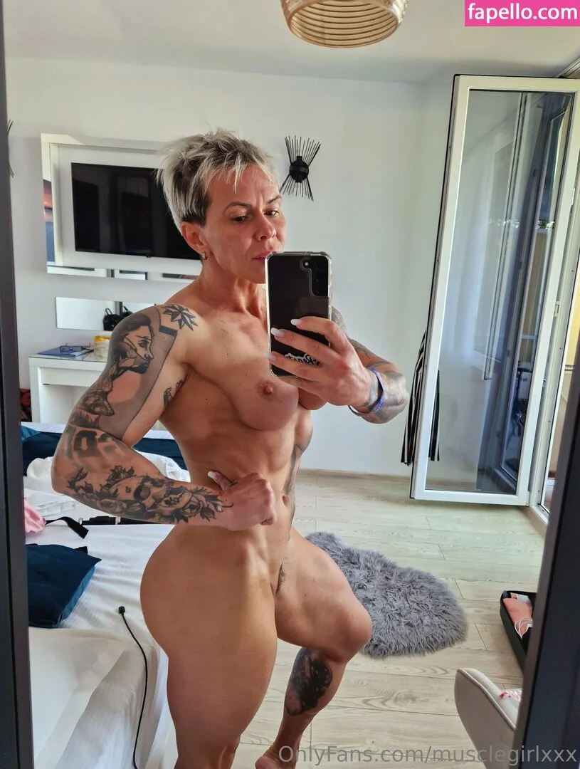crazyxbody Onlyfans Photo Gallery 