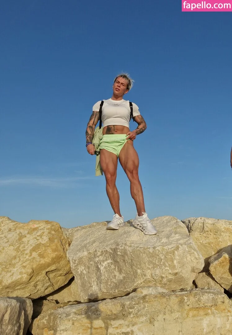 crazyxbody Onlyfans Photo Gallery 