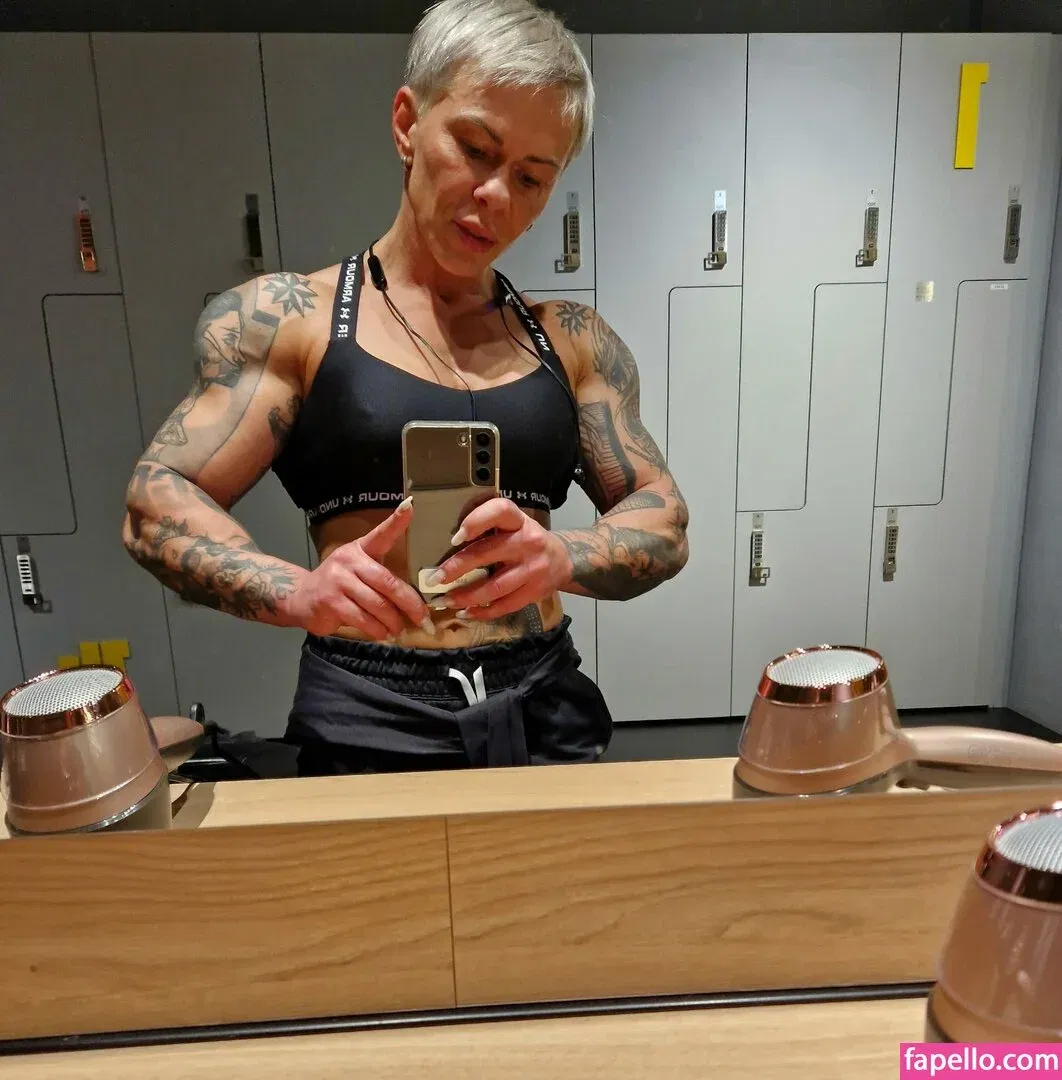 crazyxbody Onlyfans Photo Gallery 