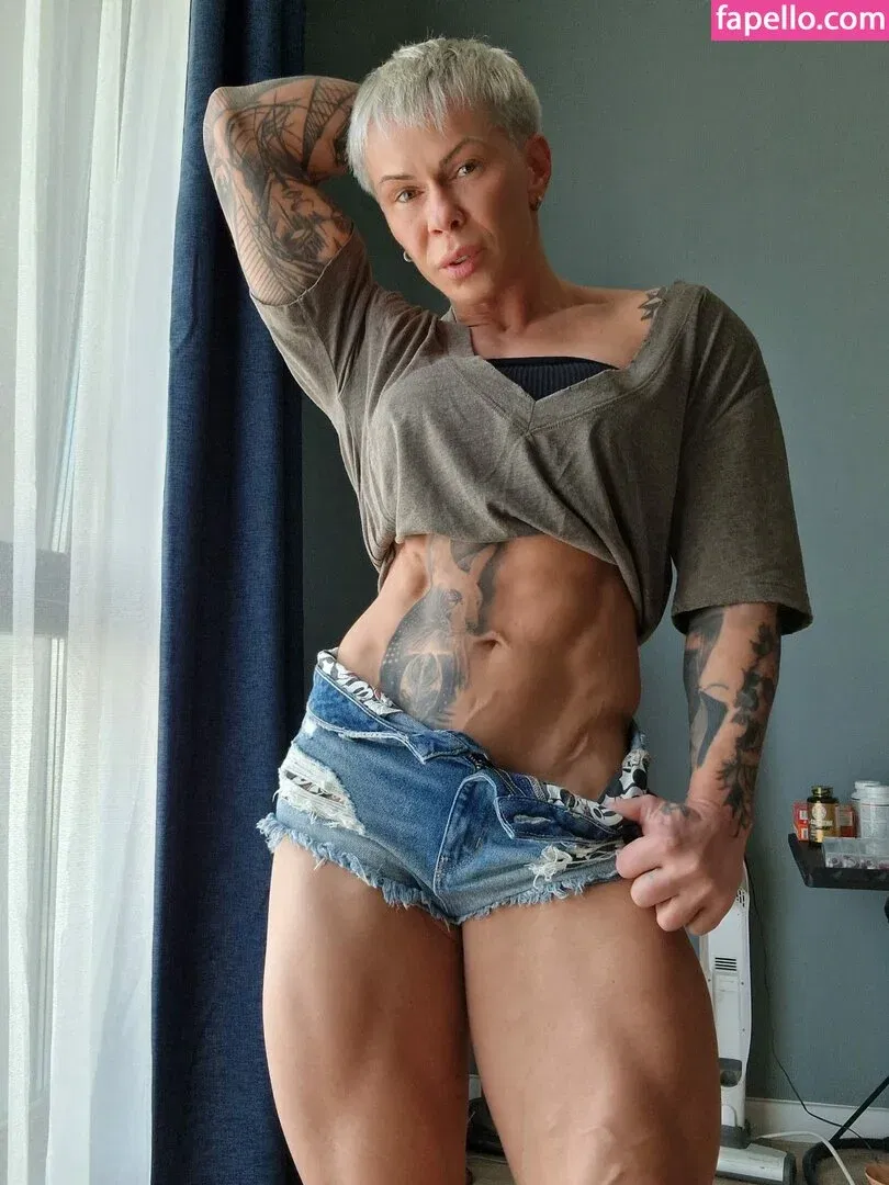 crazyxbody Onlyfans Photo Gallery 