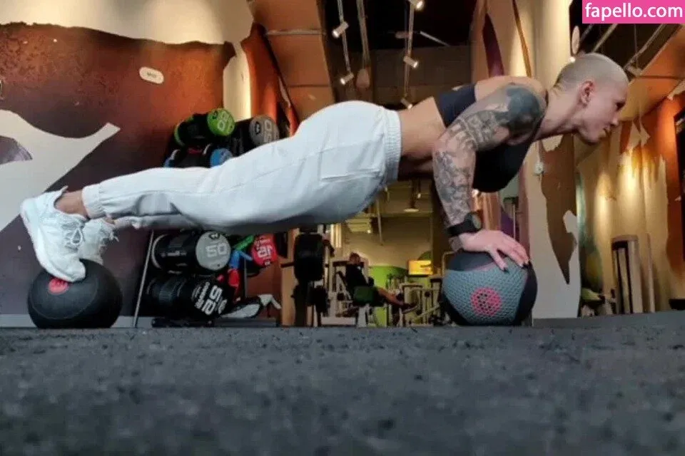 crazyxbody Onlyfans Photo Gallery 