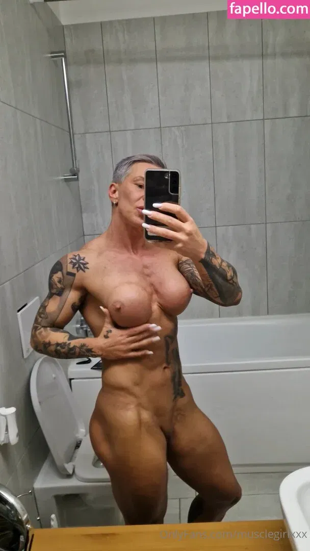 crazyxbody Onlyfans Photo Gallery 