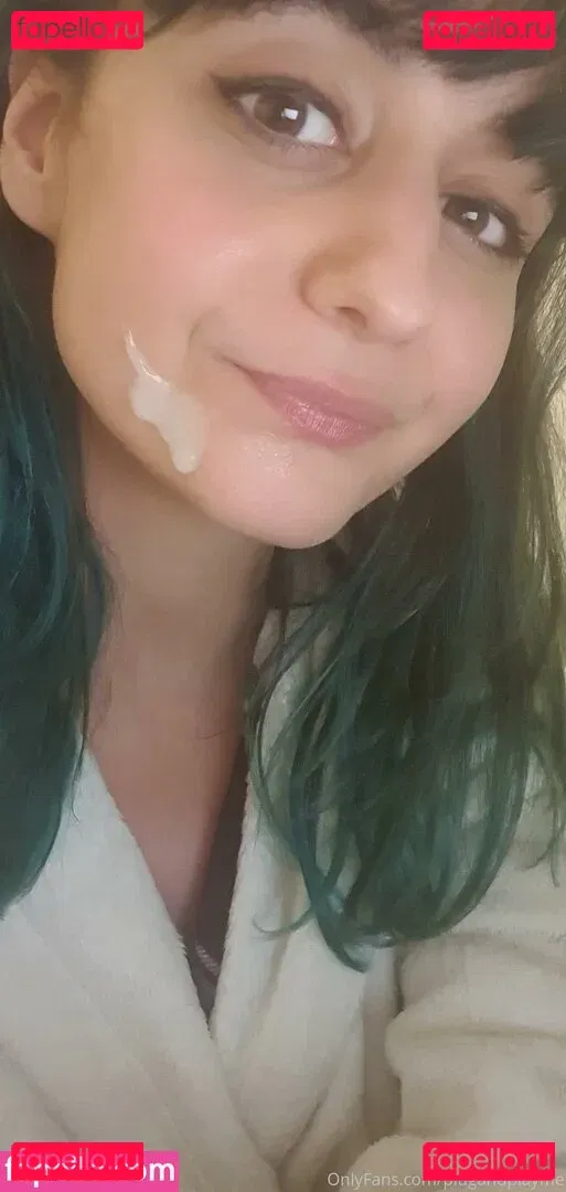 Valeera Raine Onlyfans Photo Gallery 