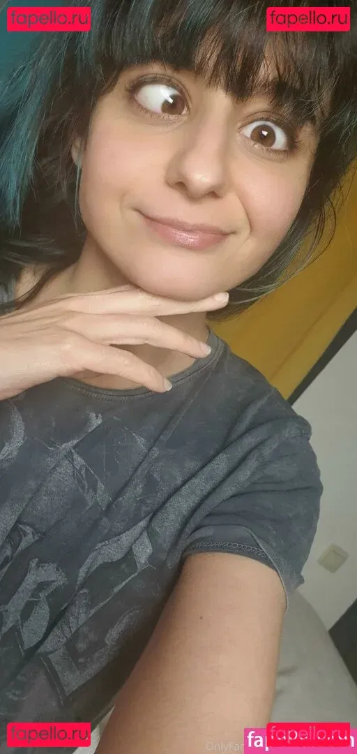 Valeera Raine Onlyfans Photo Gallery 