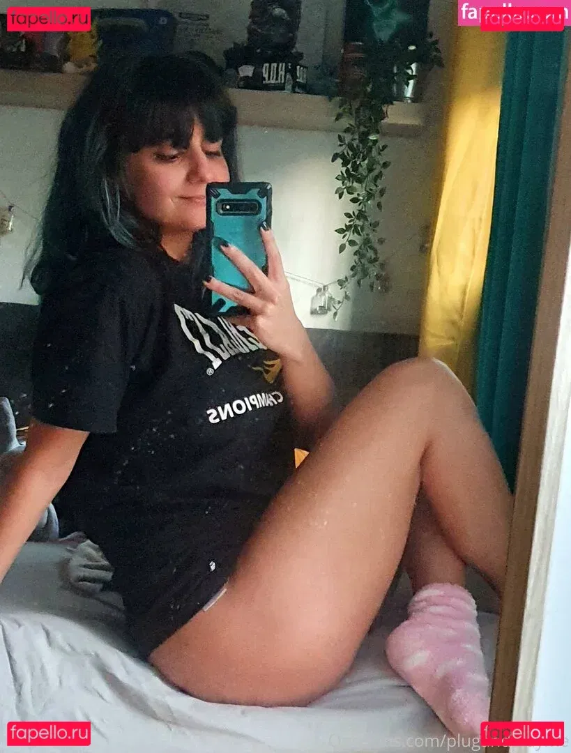 Valeera Raine Onlyfans Photo Gallery 