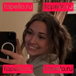 rlylillily Onlyfans Photo Gallery 