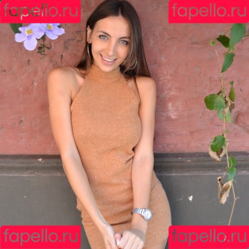 Nadine Granata Onlyfans Photo Gallery 