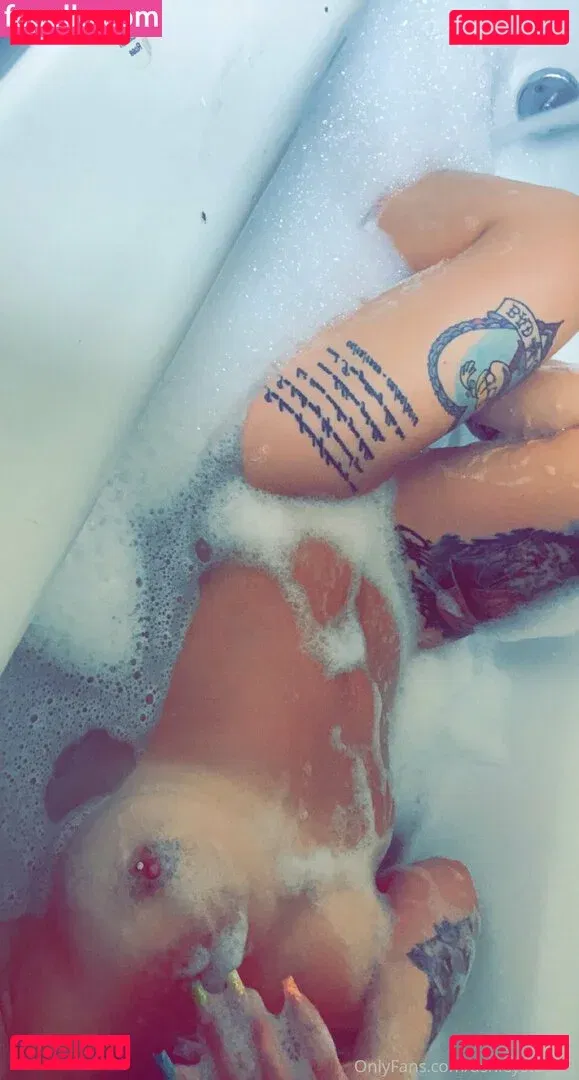 pusssssssyfairyyy Onlyfans Photo Gallery 