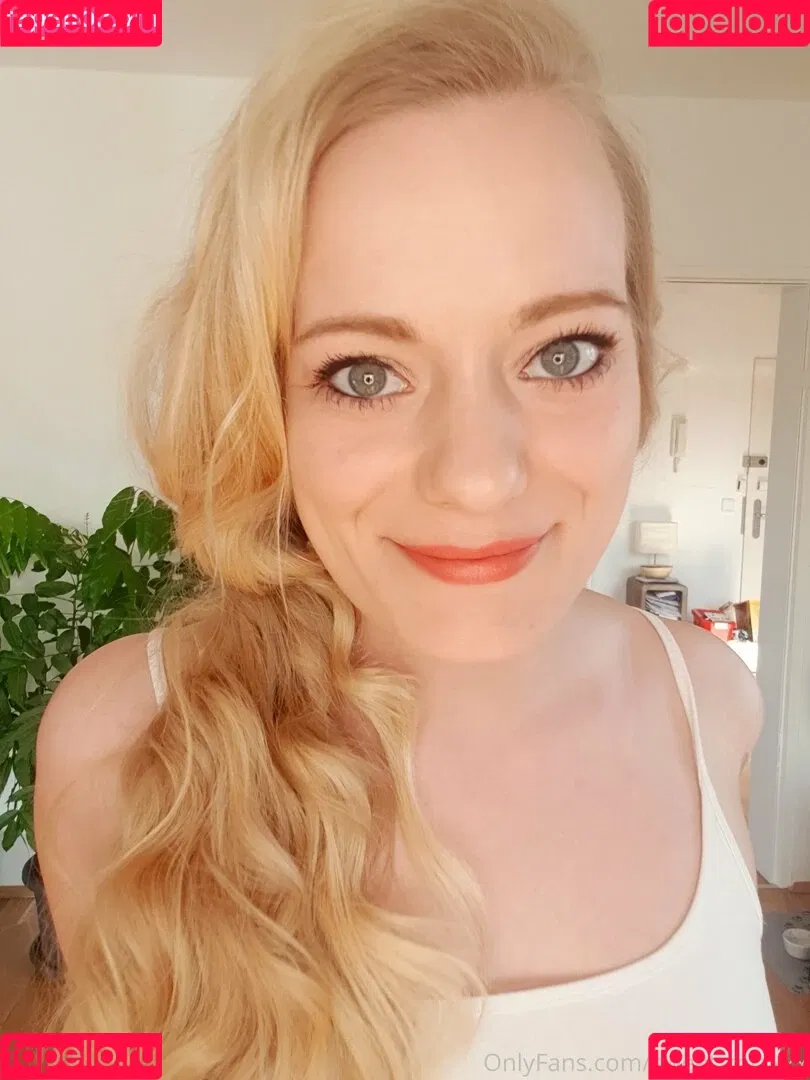 sweet_miaxxx Onlyfans Photo Gallery 