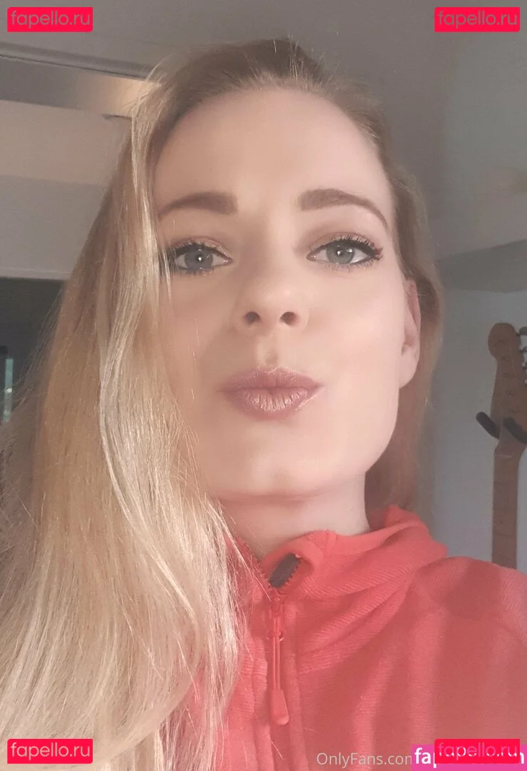 sweet_miaxxx Onlyfans Photo Gallery 