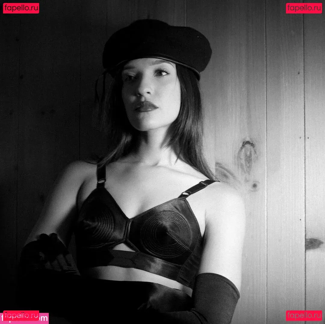 sadsamo Onlyfans Photo Gallery 