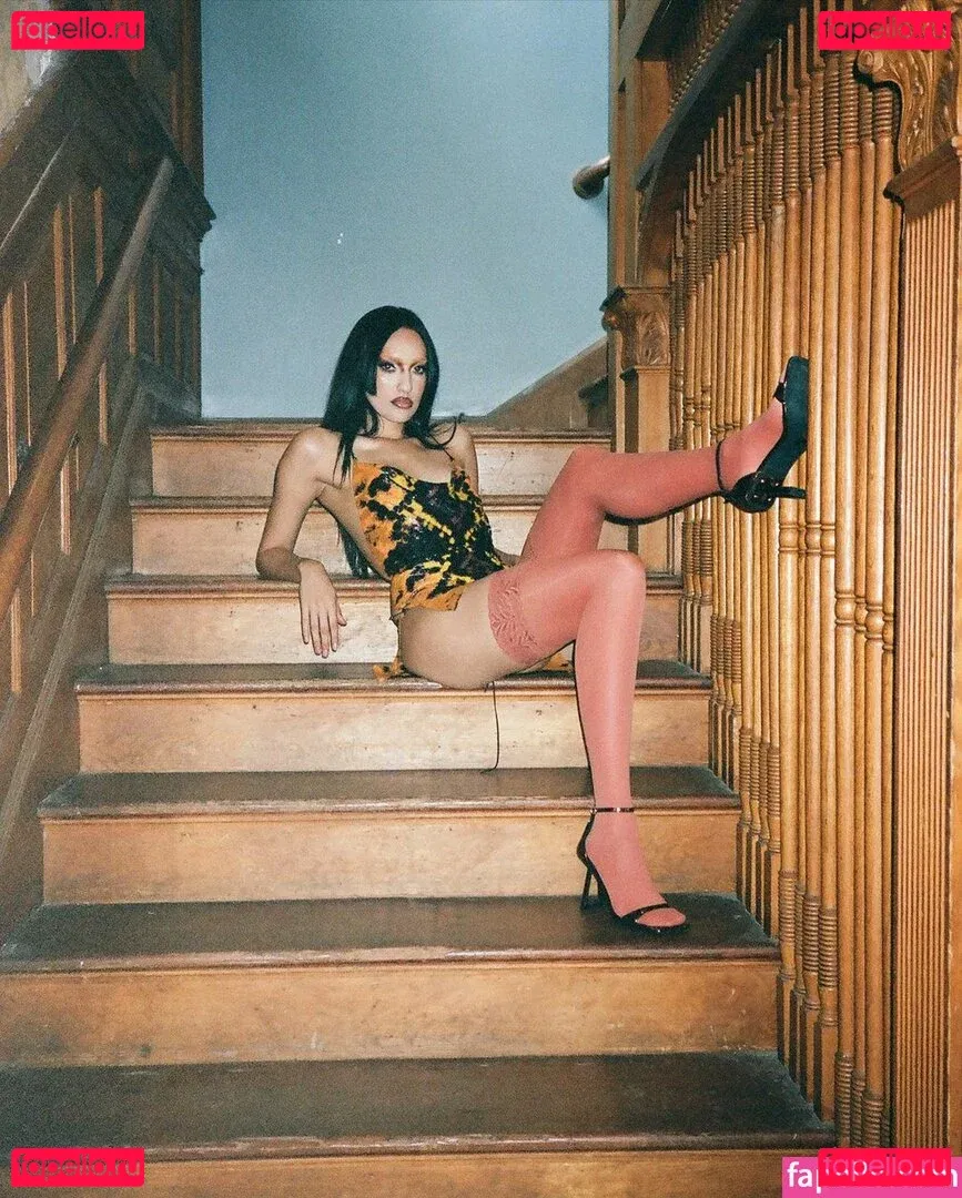 sadsamo Onlyfans Photo Gallery 