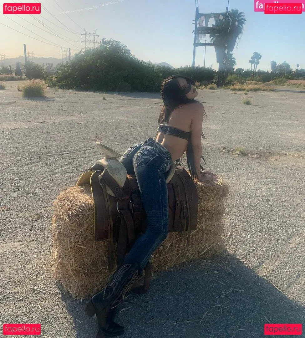 sadsamo Onlyfans Photo Gallery 