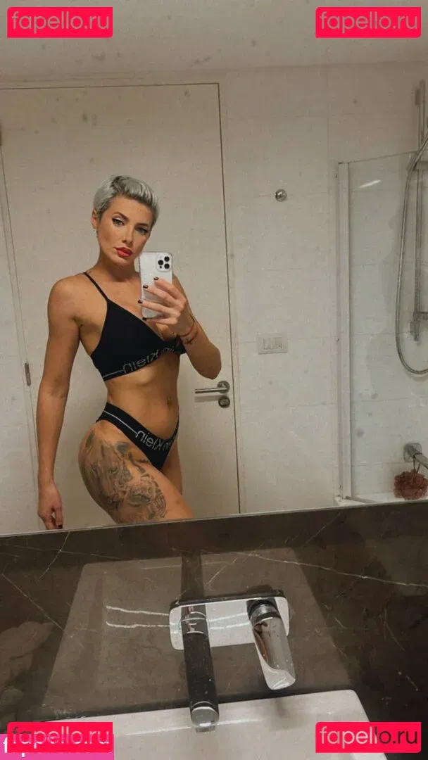 Tamara Bella Onlyfans Photo Gallery 