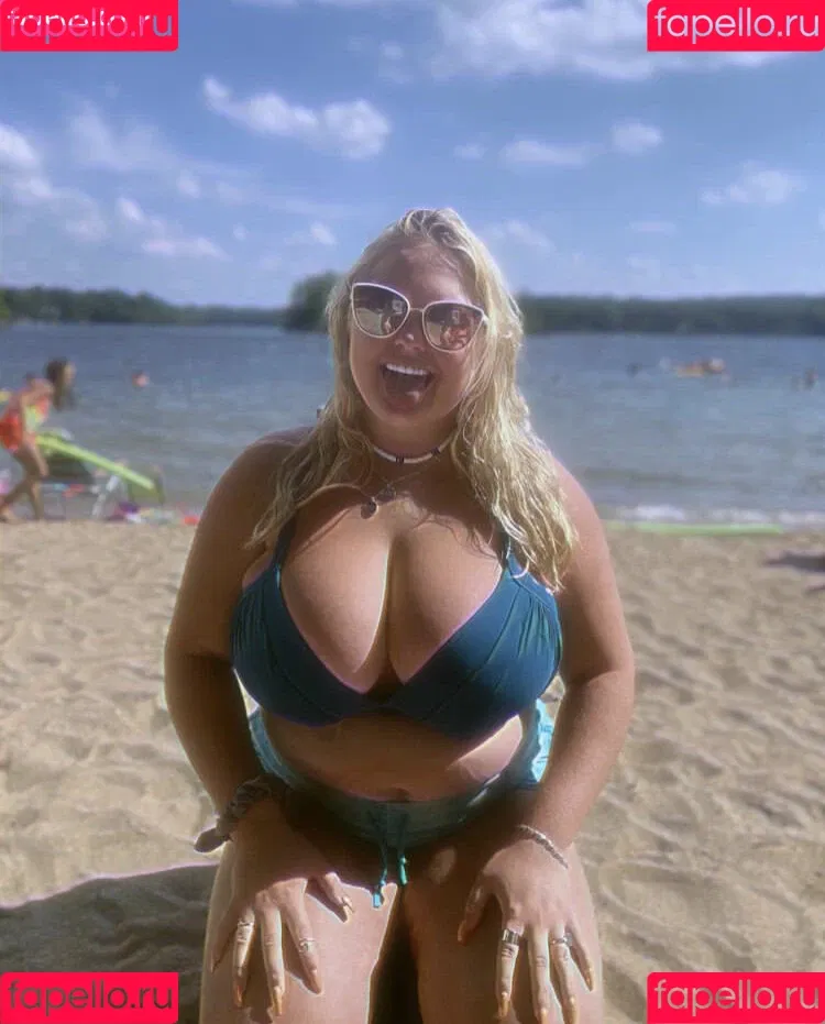 Amberly Onlyfans Photo Gallery 