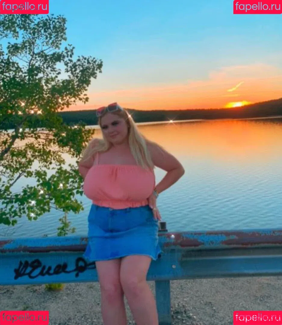 Amberly Onlyfans Photo Gallery 