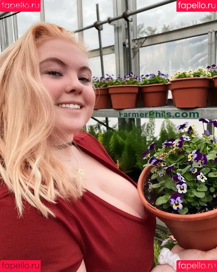 Amberly Onlyfans Photo Gallery 