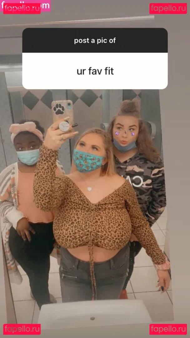 Amberly Onlyfans Photo Gallery 