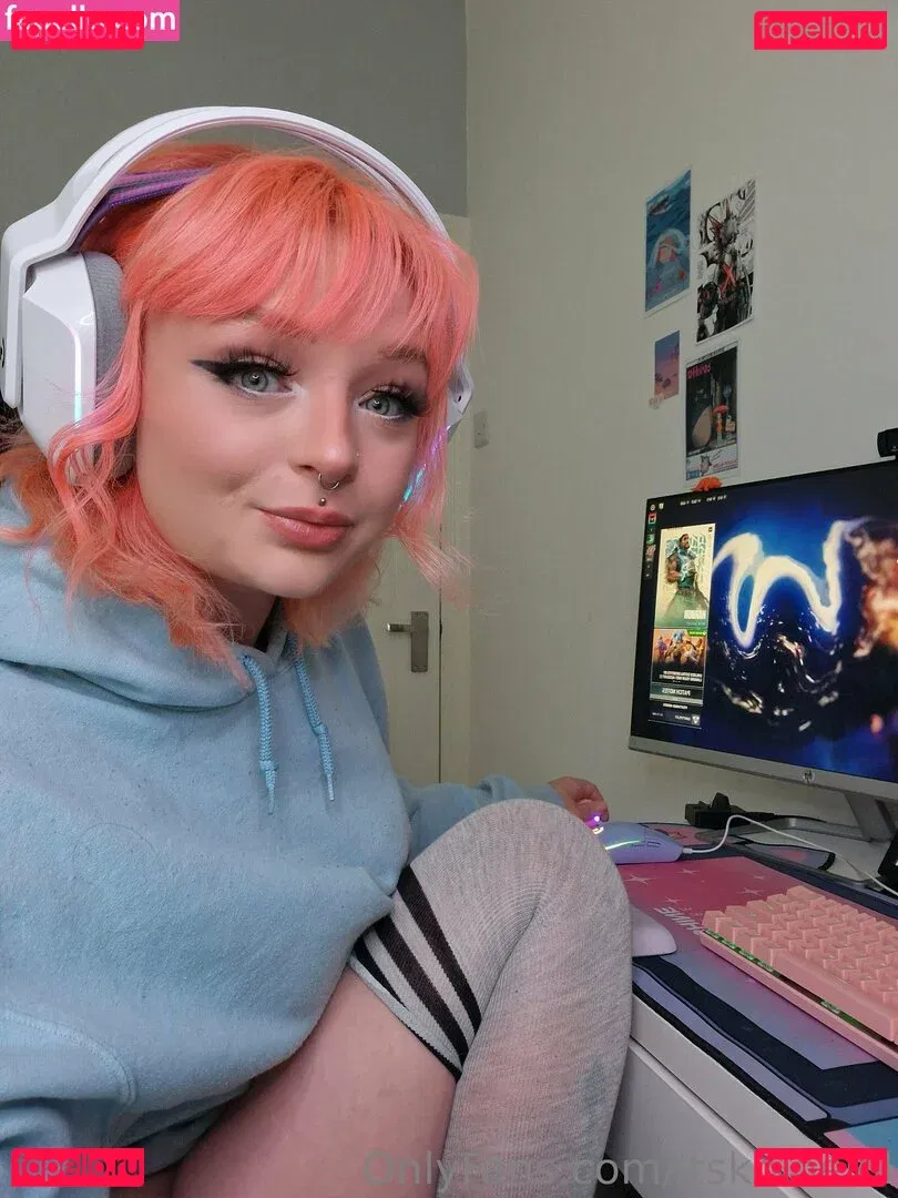 itskhloelol Onlyfans Photo Gallery 